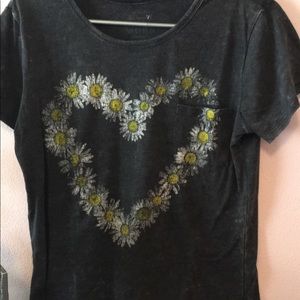 Flower tee